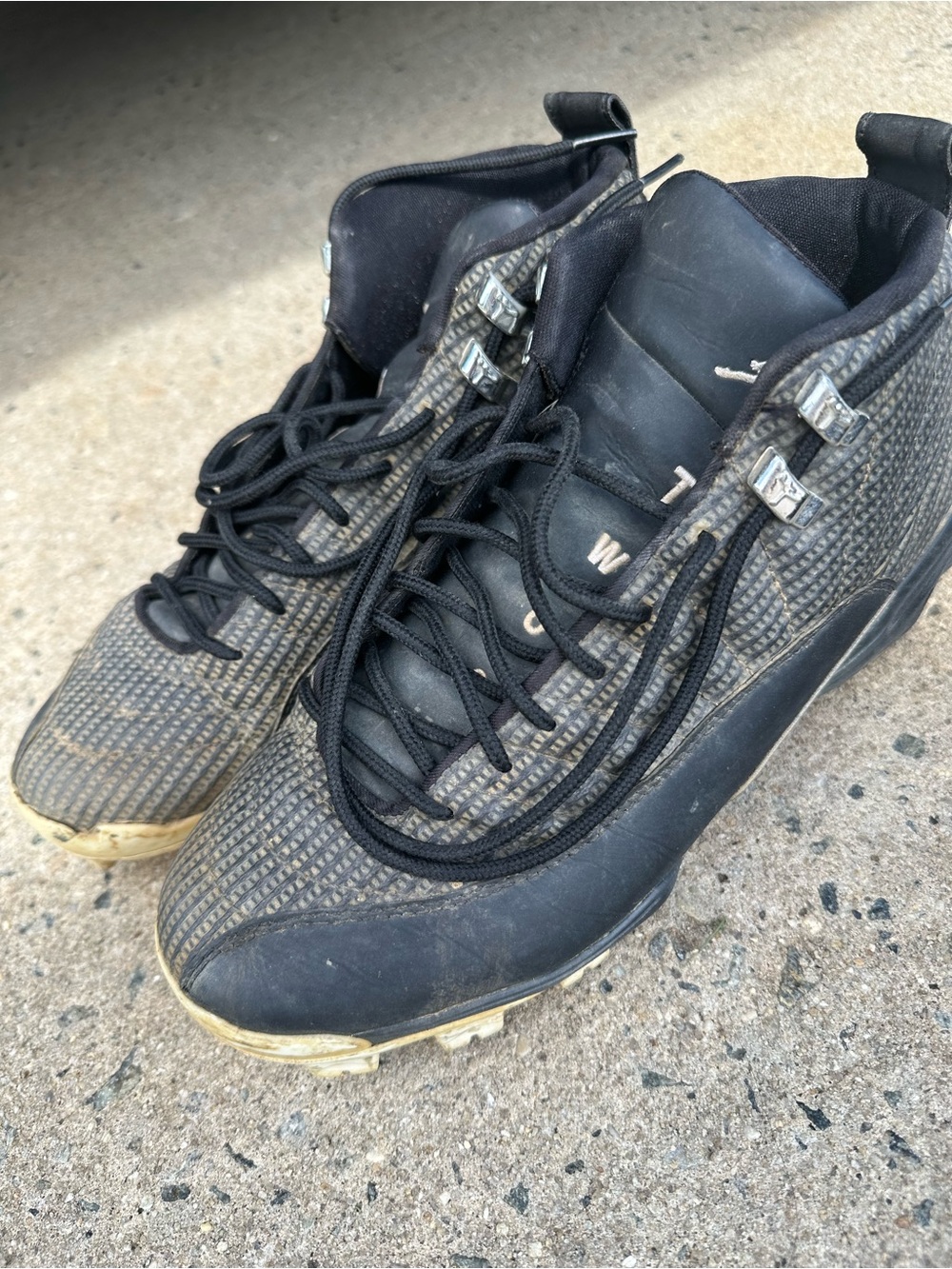 Nike Men’s Black Baseball Cleats